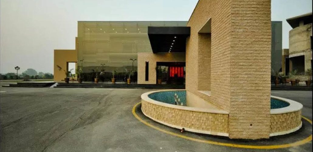 Roof-top-Packaged-Units-Ducted-split-Units-160-Tr.jpg